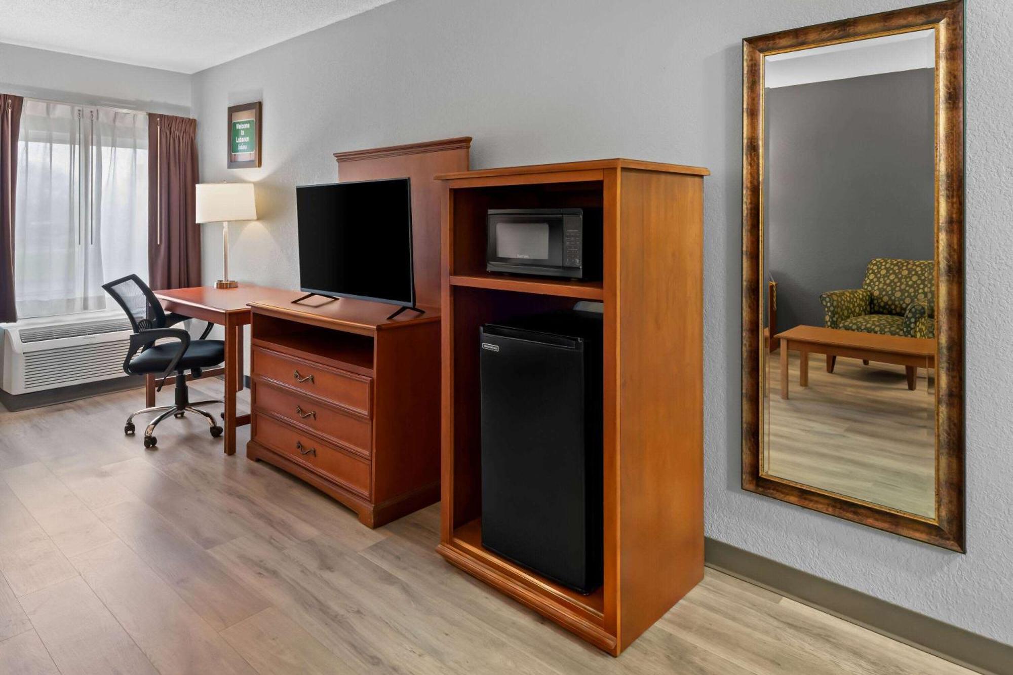 Baymont By Wyndham Lebanon In Villa Exterior photo
