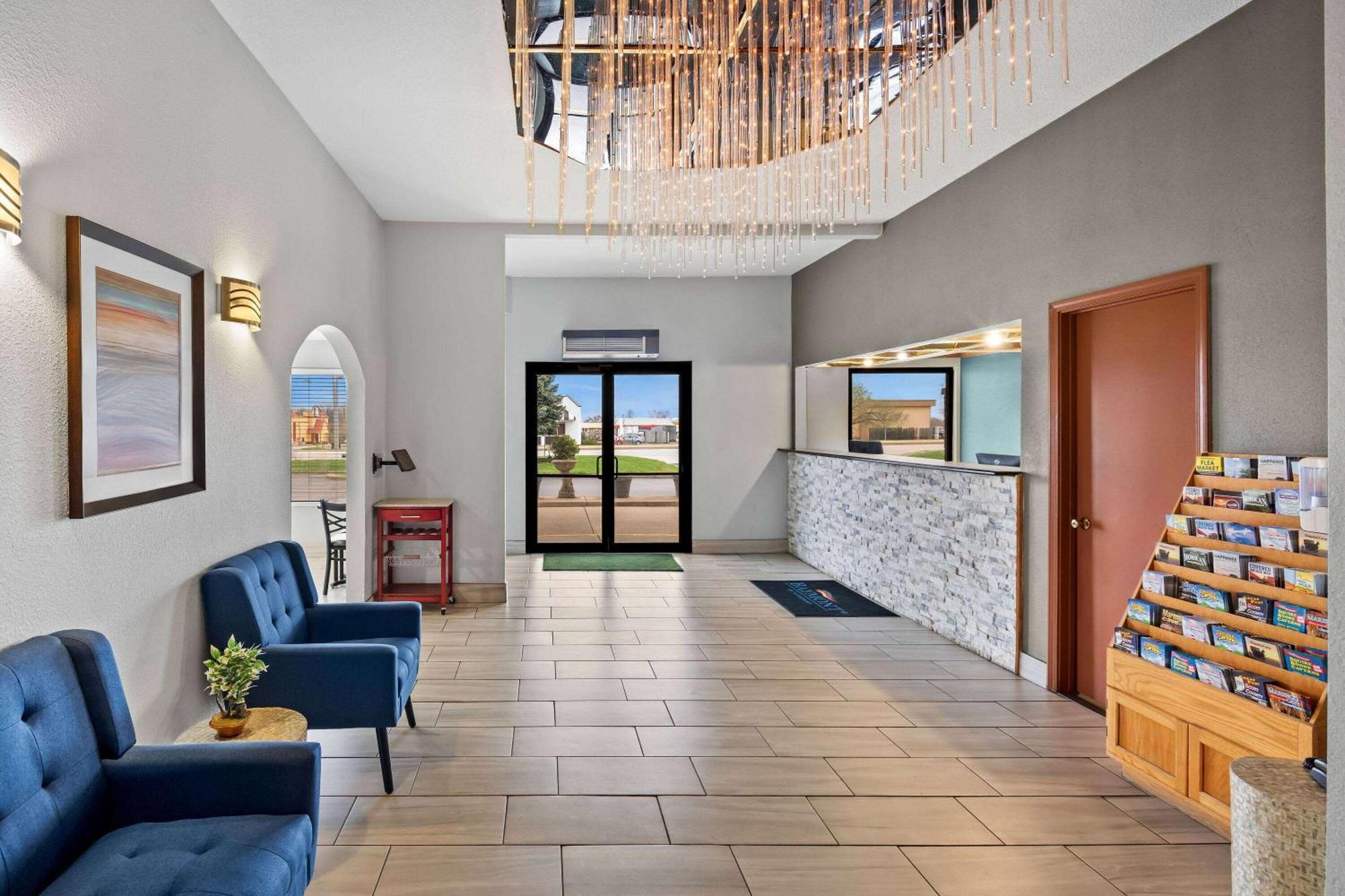 Baymont By Wyndham Lebanon In Villa Exterior photo