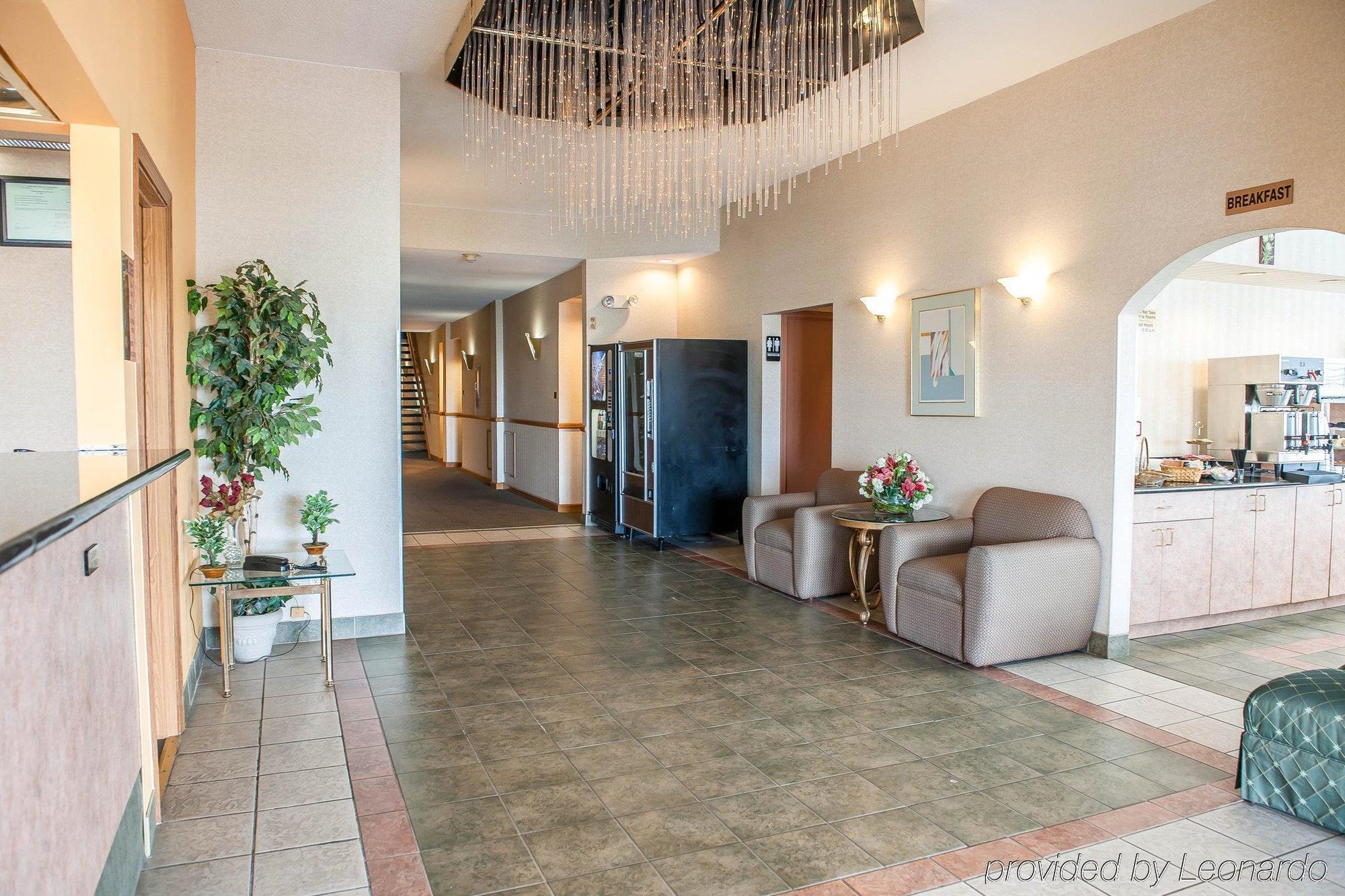Baymont By Wyndham Lebanon In Villa Exterior photo